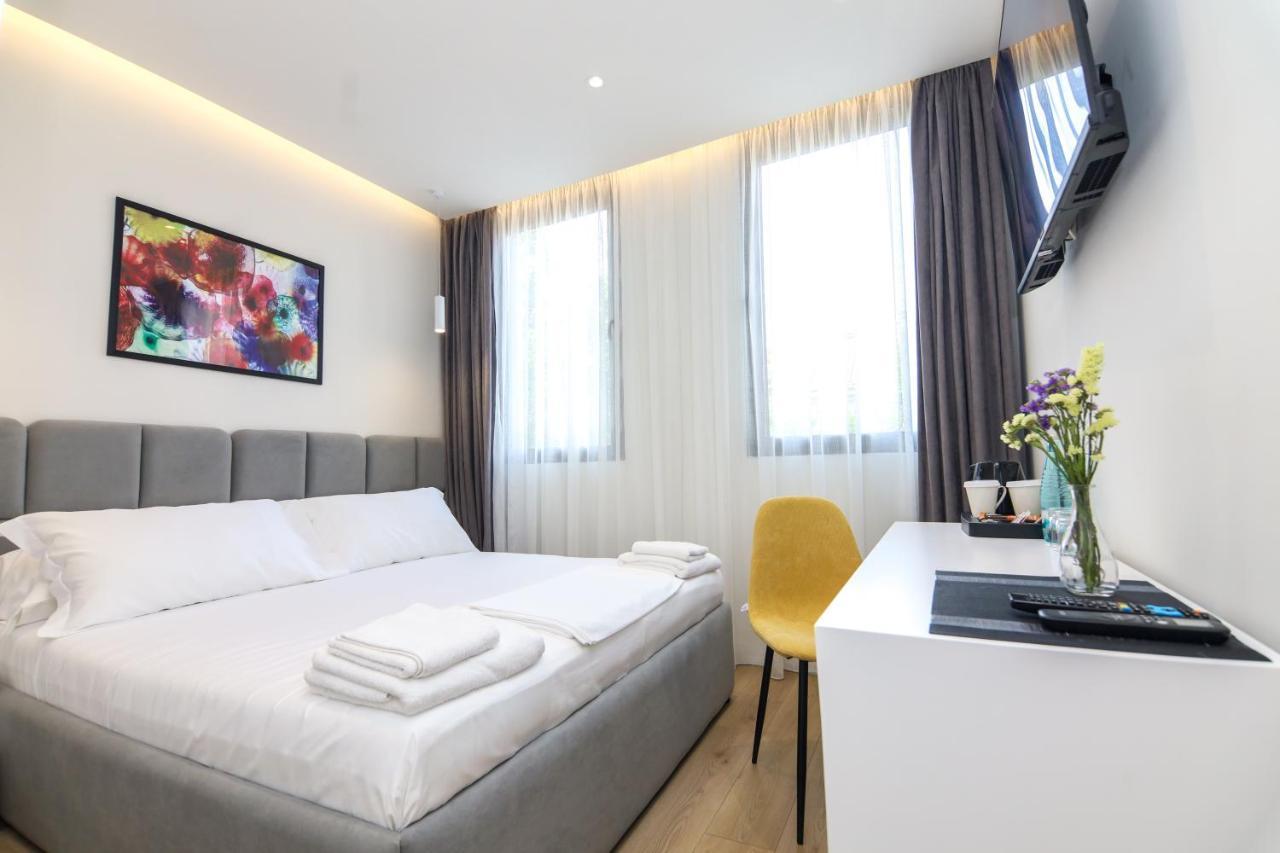 N Hotel City Center By Noshi Тирана Экстерьер фото